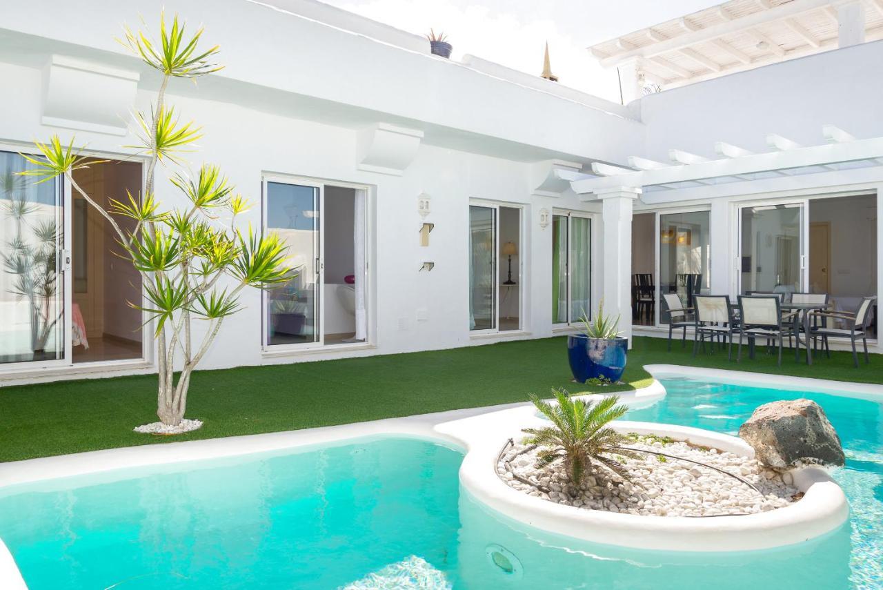Villa Opale คอร์ราเลโฮ ภายนอก รูปภาพ